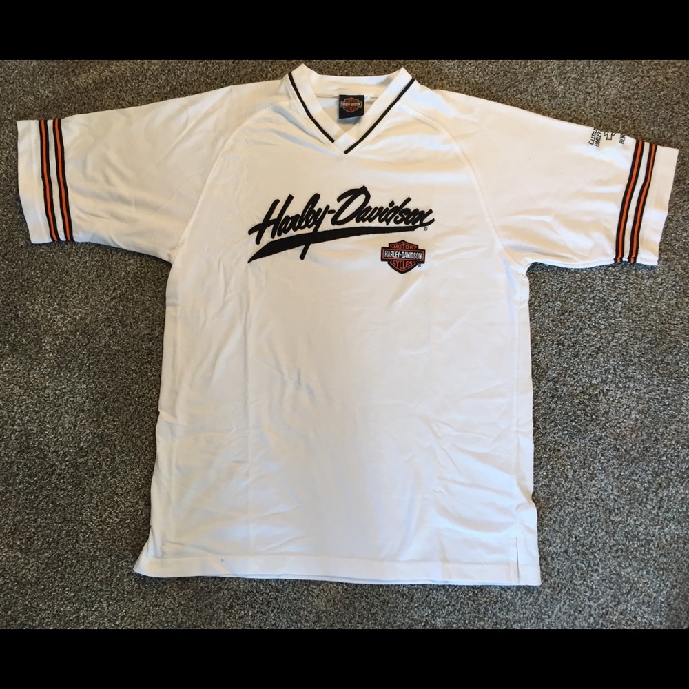 Men’s Harley Davidson shirt large